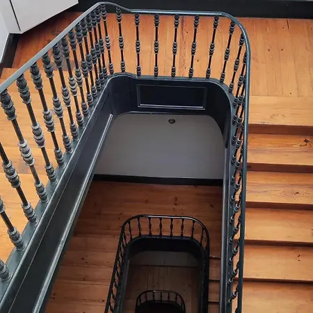 Bedrooms In A Shared House In Bairro Alto Praca Camoes * Lisbon