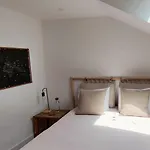 Private Bedrooms In A Shared House Without An Elevator In Bairro Alto * Lisbona